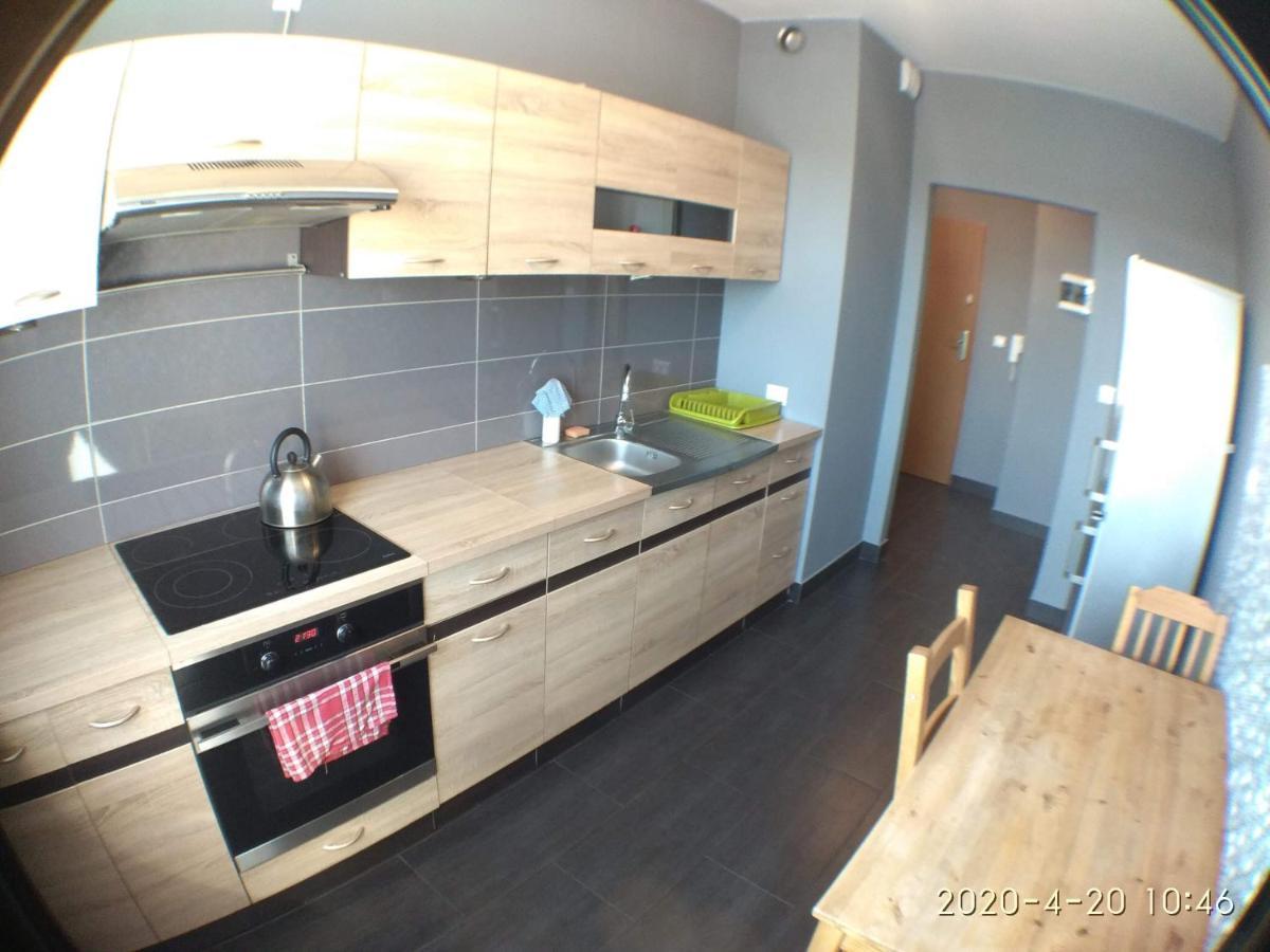 2060 Zwyciestwa 5G - Tanie Pokoje W Apartamencie - Samodzielne Zameldowanie - Self Check In Poznan Ngoại thất bức ảnh