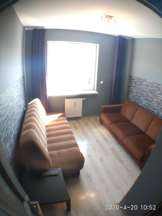 2060 Zwyciestwa 5G - Tanie Pokoje W Apartamencie - Samodzielne Zameldowanie - Self Check In Poznan Ngoại thất bức ảnh
