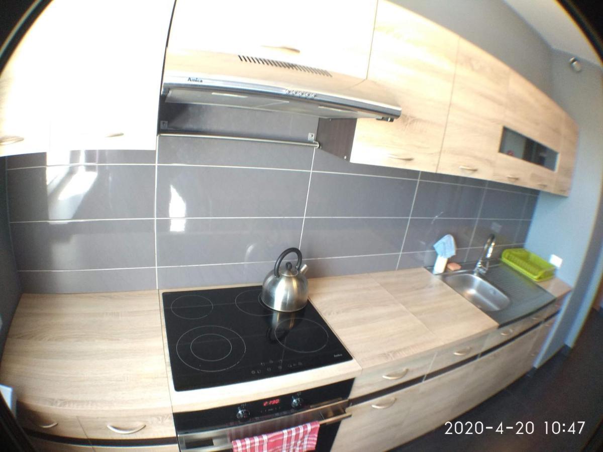 2060 Zwyciestwa 5G - Tanie Pokoje W Apartamencie - Samodzielne Zameldowanie - Self Check In Poznan Ngoại thất bức ảnh